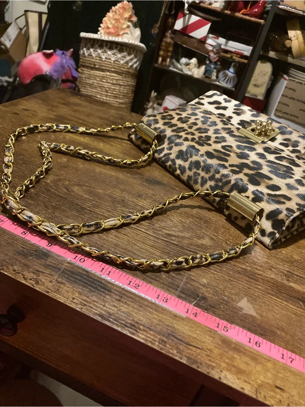 Leopard Print Chain Shoulder Bag with Gold Hardware - Picture 6 of 8